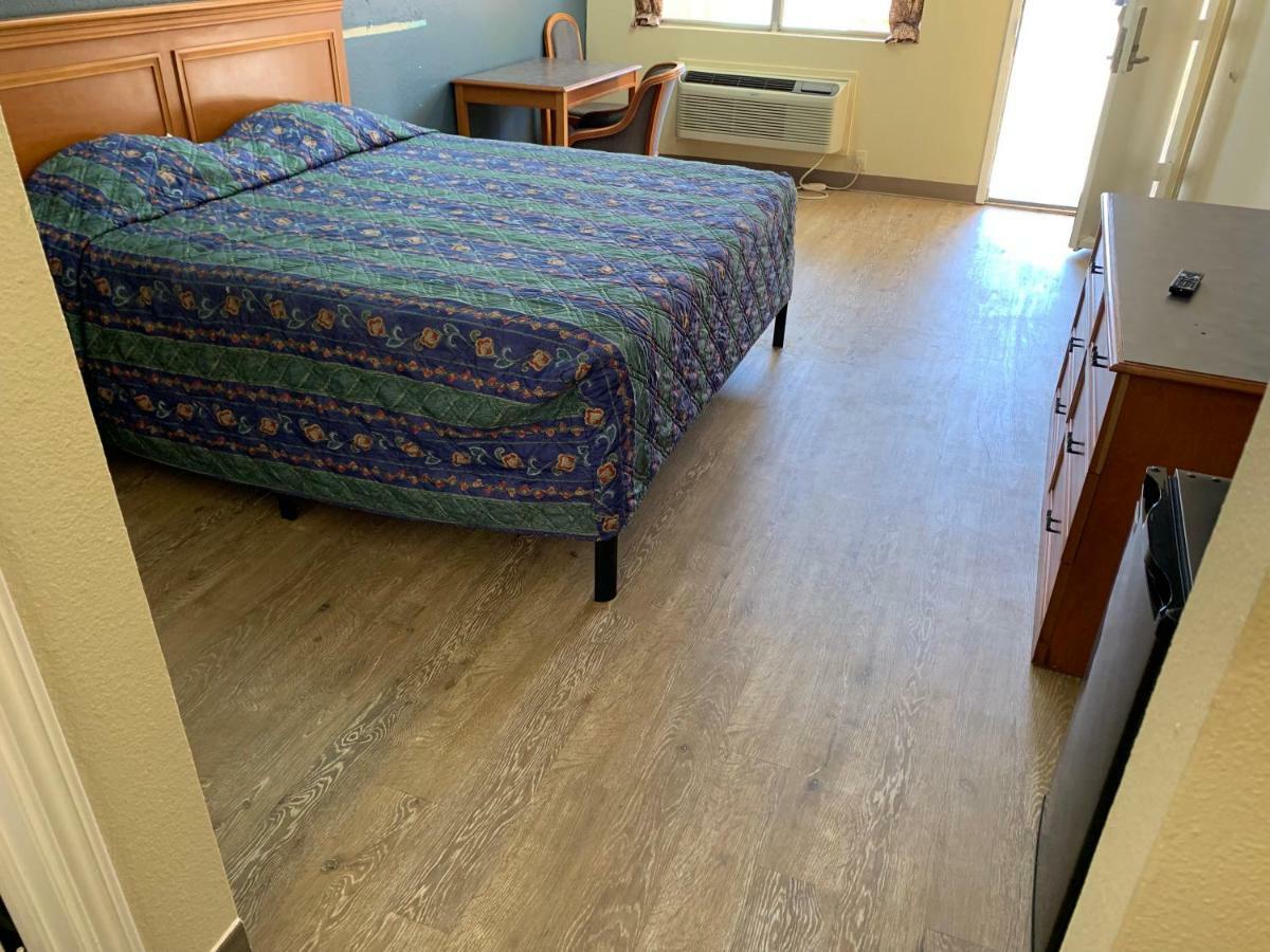 Guest Inn And Suites Хьюстон Номер фото